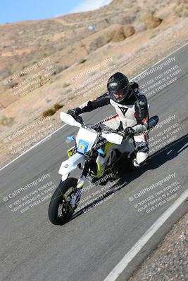 media/Feb-05-2023-Classic Track Day (Sun) [[c35aca4a42]]/Group 2/session 3 turn 13/